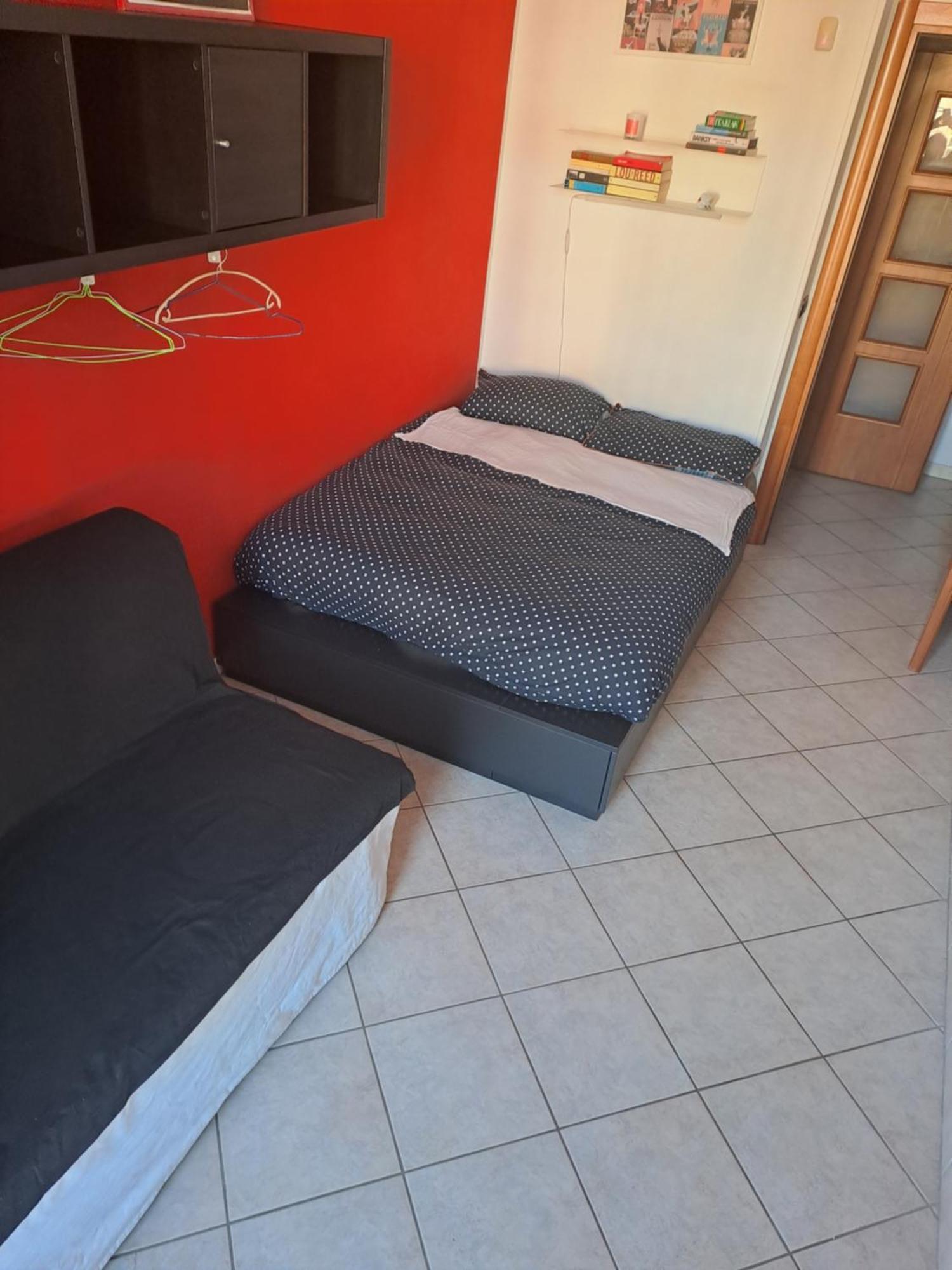 Cozy Room Stanza Close City Center In A Family House Stanza In Appartamento Condiviso Noi Viviamo In Casa Stanza In Affitto Турин Номер фото
