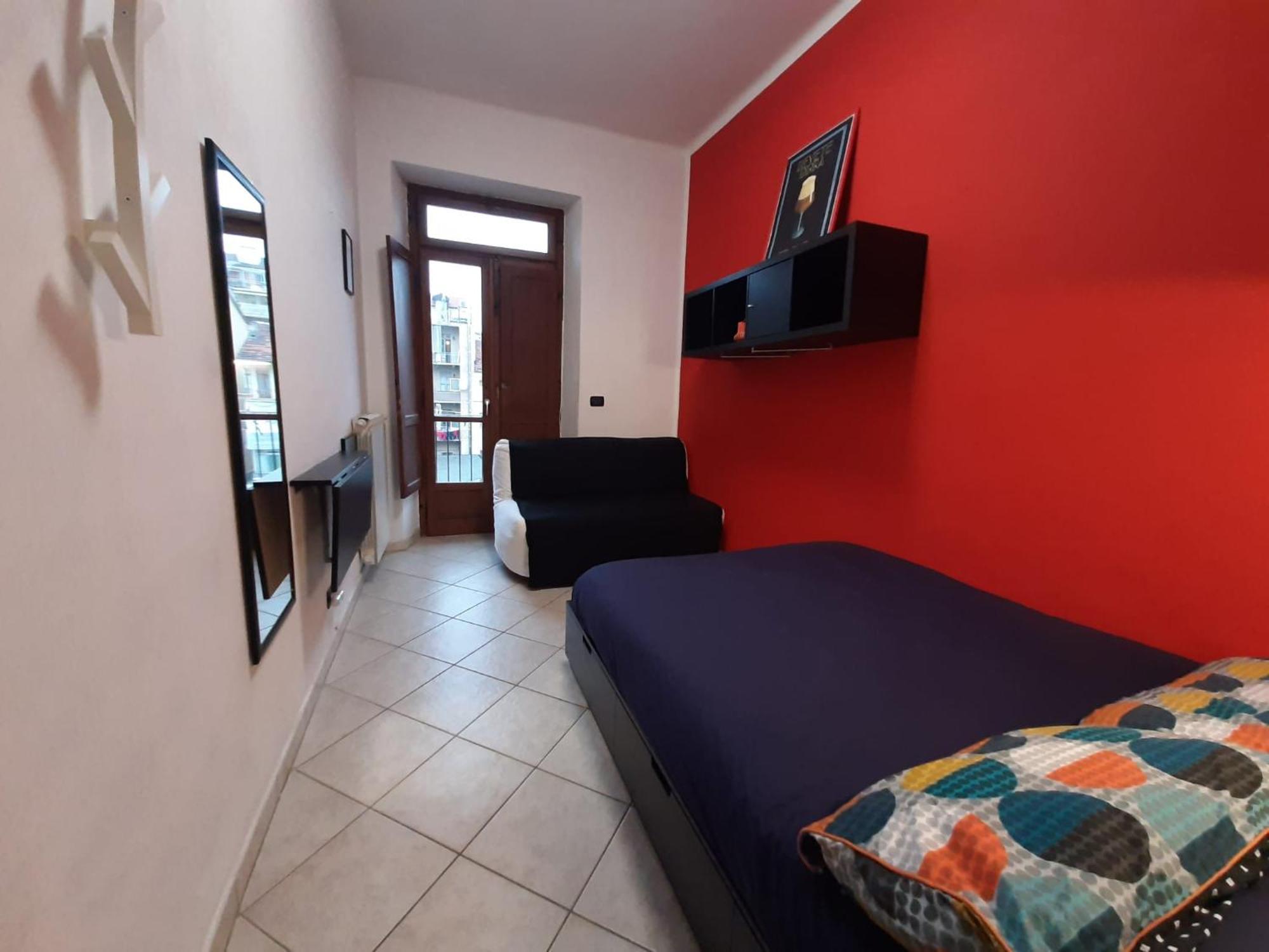 Cozy Room Stanza Close City Center In A Family House Stanza In Appartamento Condiviso Noi Viviamo In Casa Stanza In Affitto Турин Номер фото