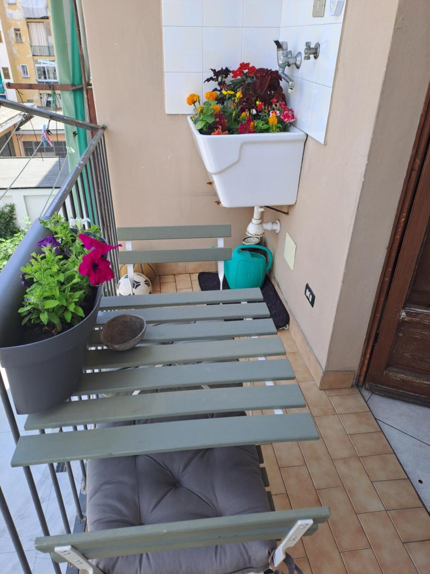 Cozy Room Stanza Close City Center In A Family House Stanza In Appartamento Condiviso Noi Viviamo In Casa Stanza In Affitto Турин Экстерьер фото